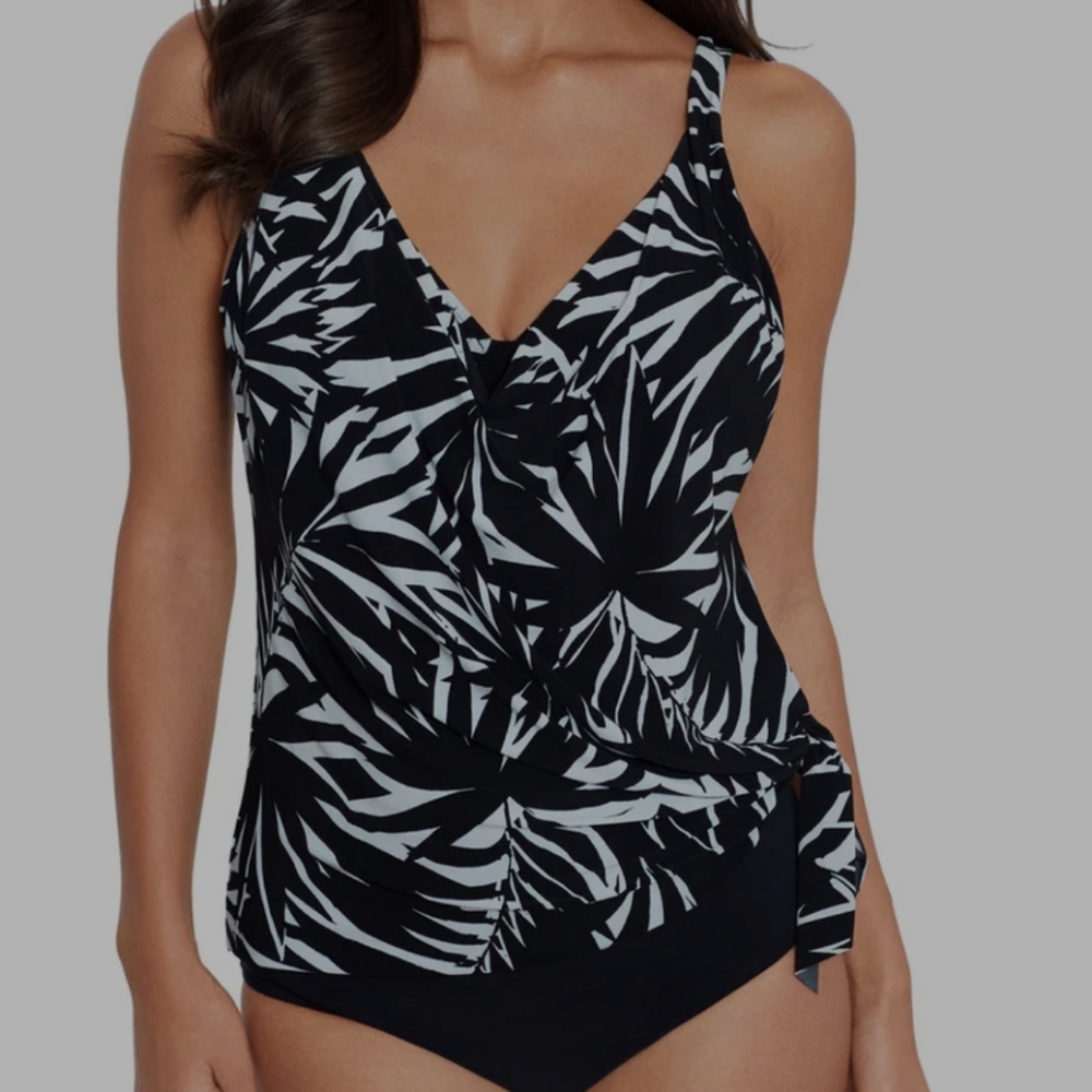 MagicSuit Chicly Shaded Winnie Tankini Top Size 8